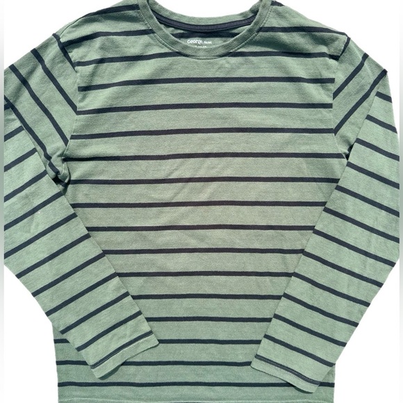 Boys Size 10-12 Long Sleeve Tee  Shirt Bundle Old Navy Oshkosh George - Picture 5 of 13